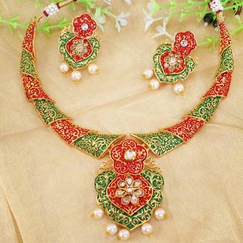 Multicolor necklaces 1