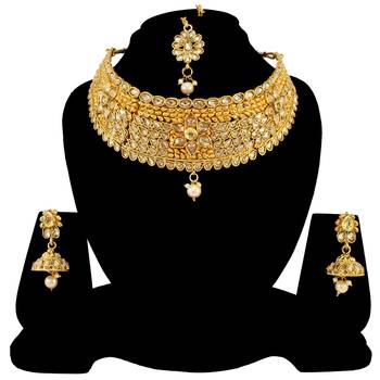 Gold necklaces 1
