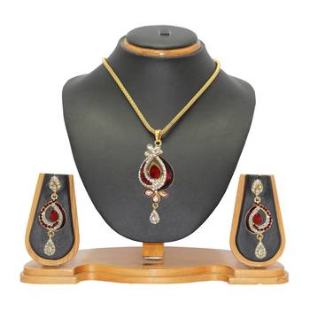 Maroon pendants 1