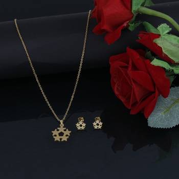 Gold Plated Delicate Pandent Set Designer For Women Girls 2
