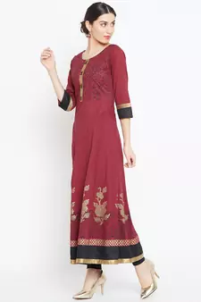 Maroon printed cotton kurtas-and-kurtis
