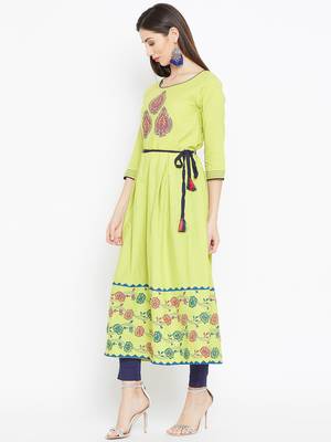 Green printed cotton kurtas-and-kurtis 3