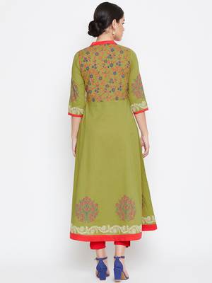 Green printed cotton kurtas-and-kurtis 5