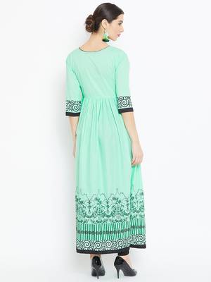Green printed cotton kurtas-and-kurtis 4