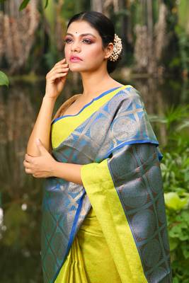 Lime woven brocade saree with blouse 3