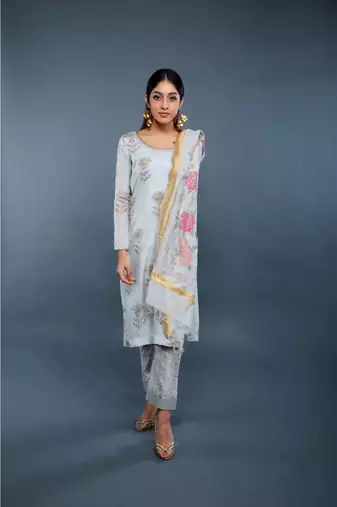 Show Shaa Ice Blue SCOTTISH THISTLE KURTA SET