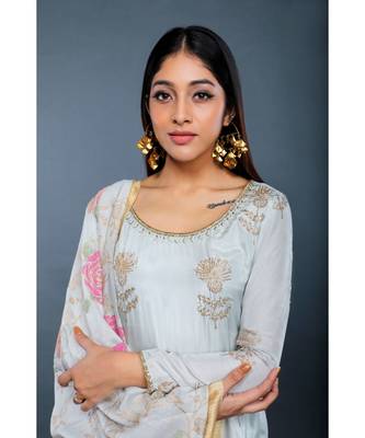 Show Shaa Ice Blue SCOTTISH THISTLE KURTA SET 5
