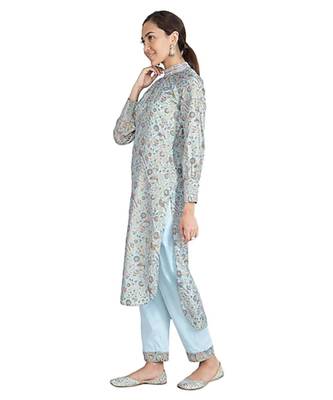 Show Shaa GATHER NECK floral SILK  KURTA SET 3