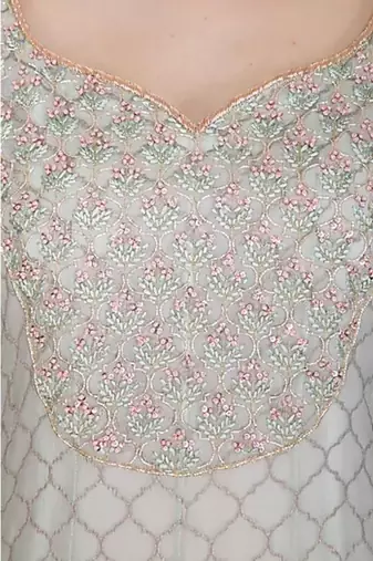 Show Shaa UNCOMPLICATE YOURSELF MOROCCAN KHIRKI ANARKALI SET - Mint
