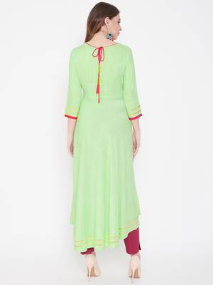Green embroidered rayon kurtas-and-kurtis 4