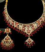 Red pearl necklace-sets