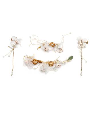 Beautiful 1 Pc White and Golden Bridal Flower Hair Accessory with Earrings for women and Girls 1
