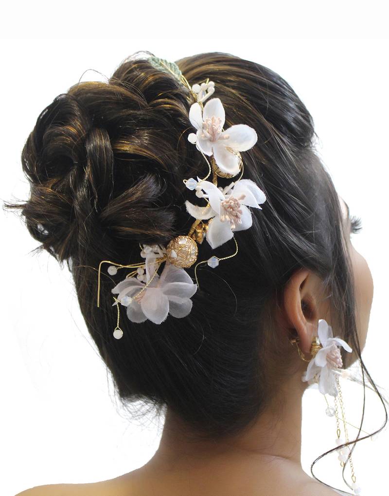 Beautiful 1 Pc White and Golden Bridal Flower Hair Accessory with Earrings for women and Girls