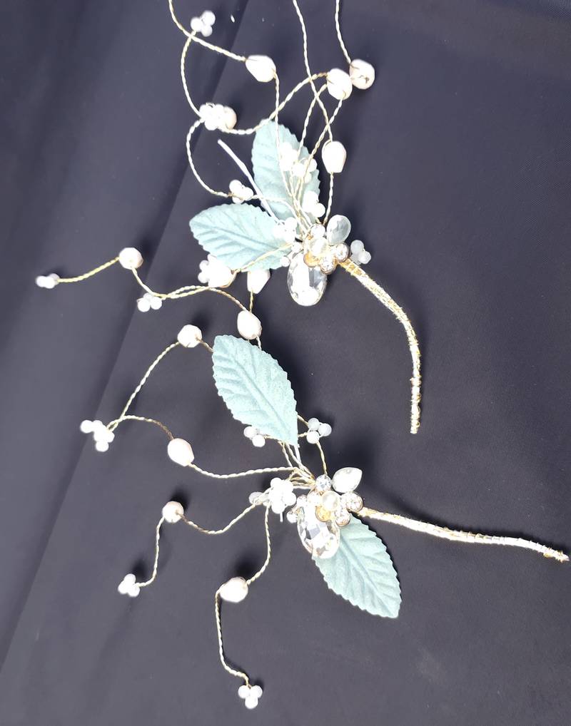 Beautiful Pack of 2 Multicolor Bridal Flower Hair Accessory/Hair Pin for Women and Girls