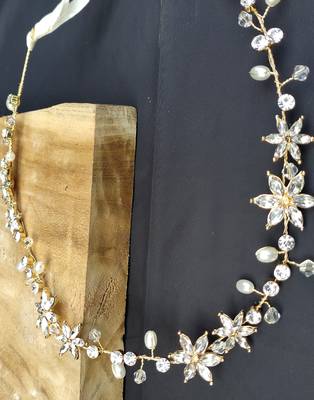 Beautiful 1 Pc White and Golden Bridal Diamond Hair Accessory/Headpiece for Women and Girls 2