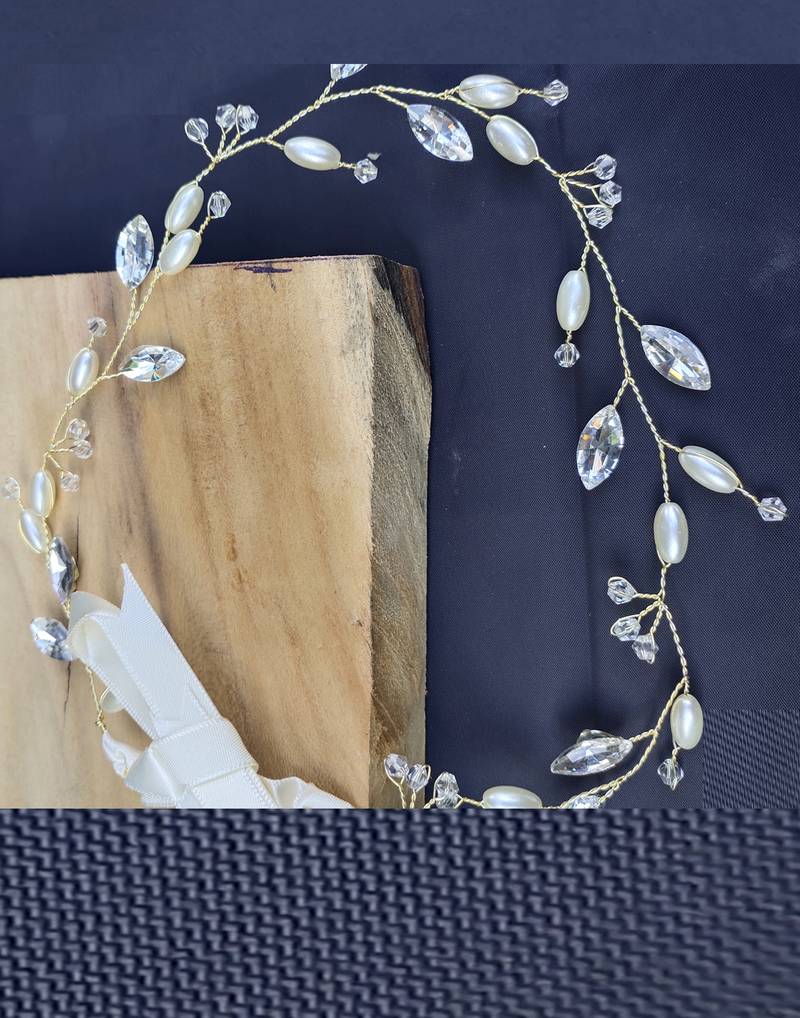 Beautiful 1 Pc White and Golden Bridal Flower Hair Accessory/ HeadPiece for Women and Girls