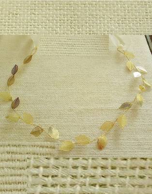 Beautiful 1 Pc Golden Bridal Flower Hair Accessory/ HeadPiece for Women and Girls 3