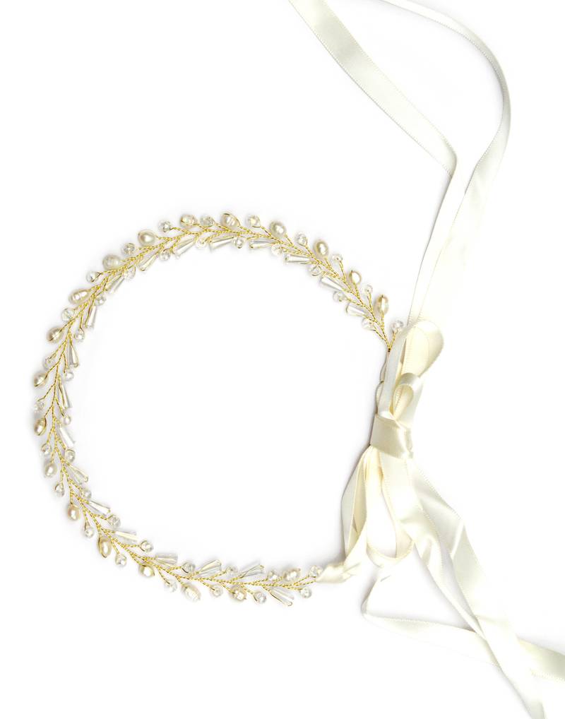 Beautiful 1 Pc White Bridal Flower Hair Accessory/ HeadPiece for Women and Girls