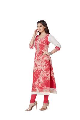 pretty women Peach Georgette 3/4th Sleeves Printed Women's Kurti 4