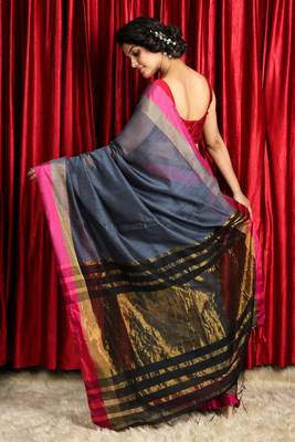 Grey woven blended cotton saree with blouse 3