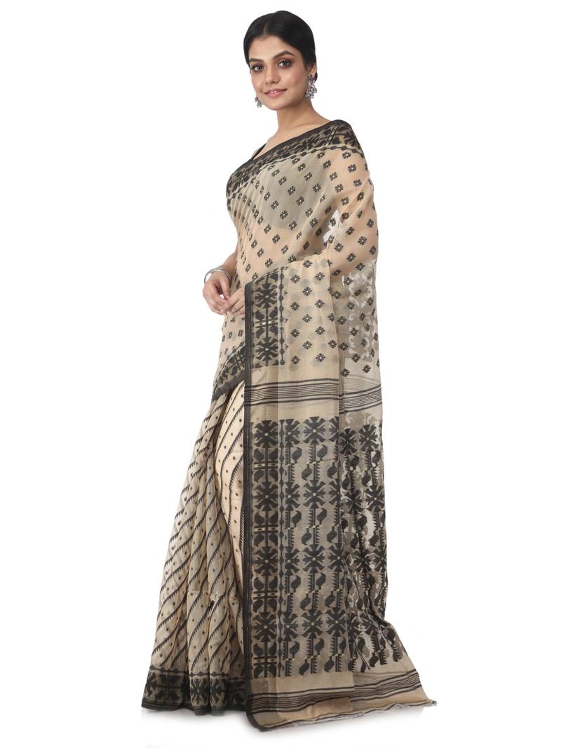 beige hand woven cotton jamdani sarees