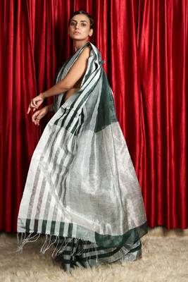  green woven linen saree with blouse 2