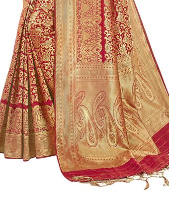 Red woven kanchipuram silk saree with blouse 3