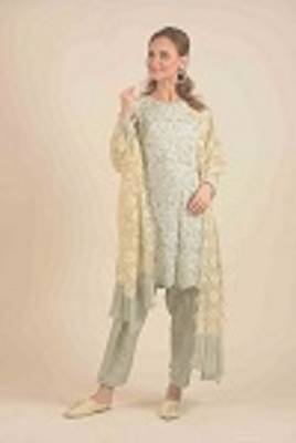  Blue hand embroidery and straight pants with floral duppatta with ruffles 2