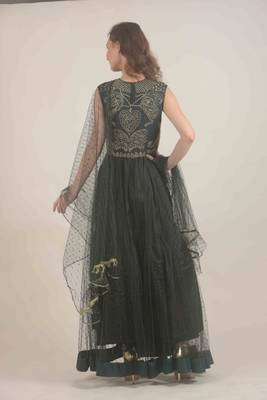  Anarkali dress with detailing of zari work with ruffle duppatta 4