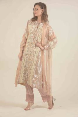 Peach full sleeve kurta with  lace work pants  4