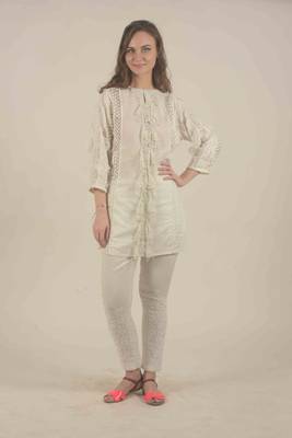  White  kurta with lace and bead detail work  with straight pants 1