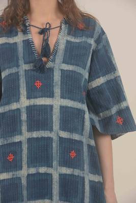  Blue check half sleeve kurta with flair pants 6
