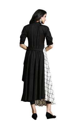 Black embroidered cotton ethnic-kurtis 3