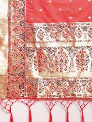 Peach woven semi silk saree  with blouse 4