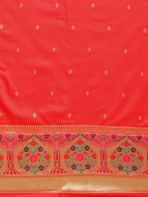 Red woven semi silk saree  with blouse 4