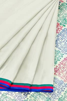 Handloom Off-White Malmal Khadi Saree with Intricate Block Prints on Pallu 4