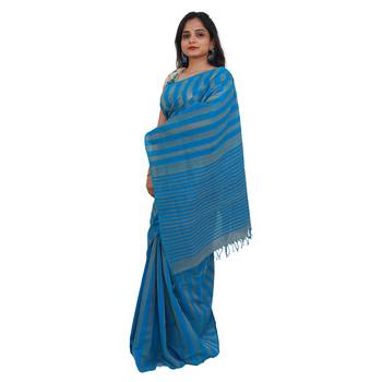 Blue hand woven andhra pradesh handloom saree with blouse 2