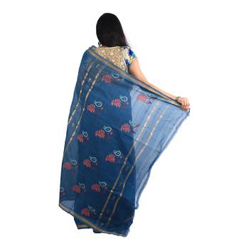 Grey hand woven andhra pradesh handloom saree with blouse 2