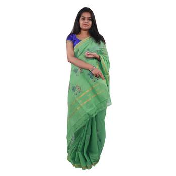 Light green hand woven andhra pradesh handloom saree with blouse 3