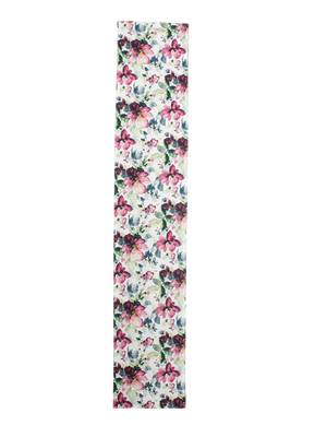 Table Runner 4