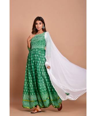 Green bandhej cotton kurta sets 2
