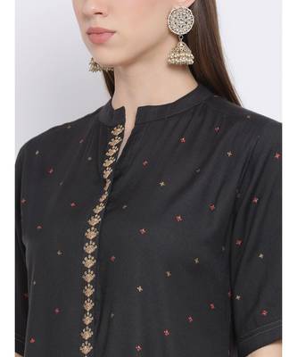 Women Grey Rayon Embroidered Straight Kurta 6
