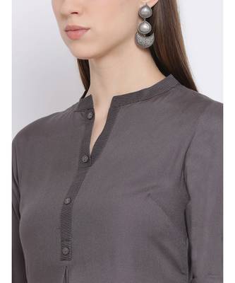 Women Grey Cotton Solid A-line Kurta 6