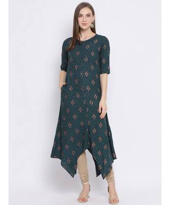 Women Green Cotton Printed Asymmetric Kurta 1