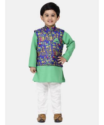 green Kurta Pajama with Village Art Waistcoat 1