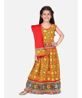 Bandhani Chaniya Choli With Frill Dupatta 1