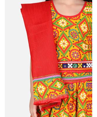 Bandhani Chaniya Choli With Frill Dupatta 2