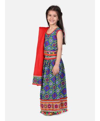 Bandhani Chaniya Choli With Frill Dupatta 3