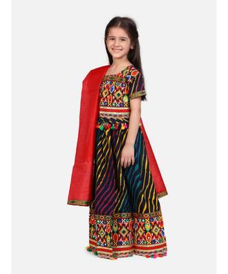Leheriya Half Sleeve Chaniya Choli 3
