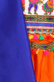White Dandiya Border Plain Chaniya Choli